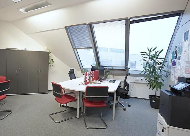 Pronájem kanceláře, Brno, Bidláky, 410 m2