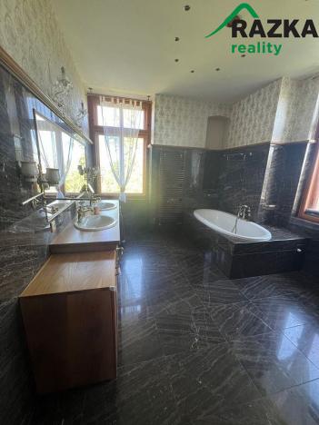 Prodej rodinného domu, Hauptstrasse, Neugersdorf, Německo, 777 m2