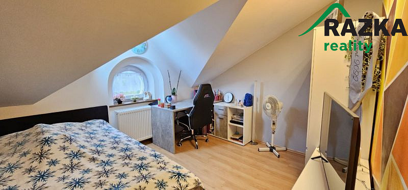 Prodej bytu 3+kk, Velká Hleďsebe, Pohraniční stráže, 88 m2