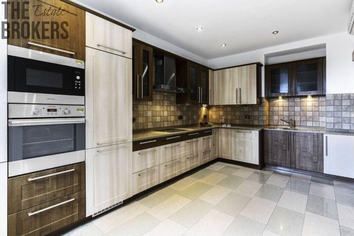 Prodej rodinného domu, Praha - Liboc, Jenečská, 462 m2