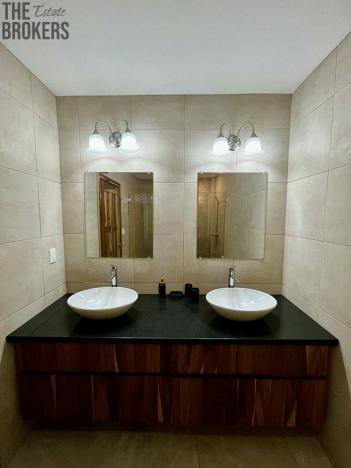 Prodej rodinného domu, Coxen Hole, Roatán, Honduras, 325 m2