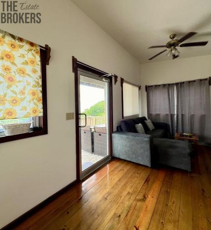 Prodej chaty, Coxen Hole, Roatán, Honduras, 232 m2