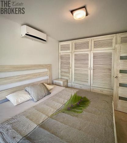 Prodej komerční, Coxen Hole, Roatán, Honduras, 304 m2