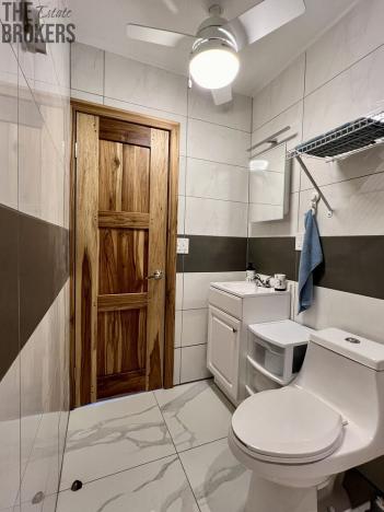 Prodej rodinného domu, Coxen Hole, Roatán, Honduras, 278 m2