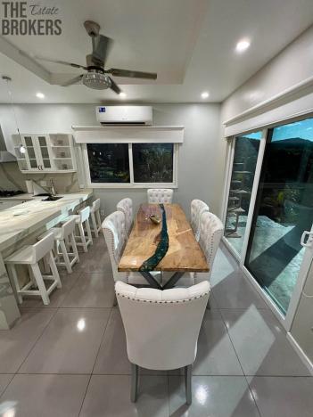 Prodej rodinného domu, Coxen Hole, Roatán, Honduras, 245 m2