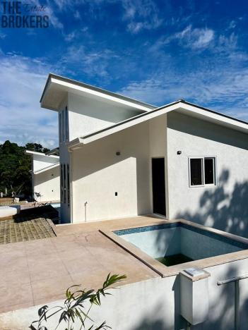 Prodej rodinného domu, Coxen Hole, Roatán, Honduras, 90 m2