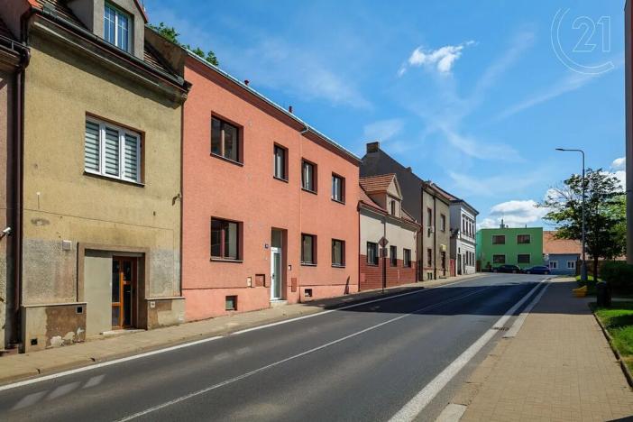Prodej rodinného domu, Podbořany, Dukelská, 333 m2