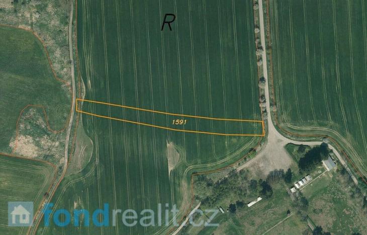 Prodej pole, Dražice, 4492 m2