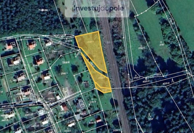 Prodej louky, Valašské Klobouky, Masarykovo náměstí, 1042 m2