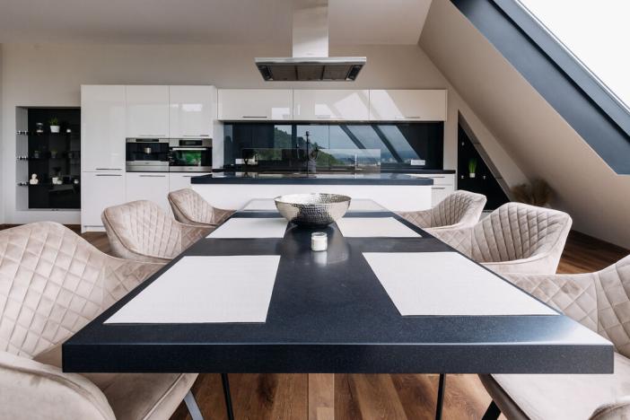 Prodej bytu 4+kk, Karlovy Vary, Pražská silnice, 155 m2