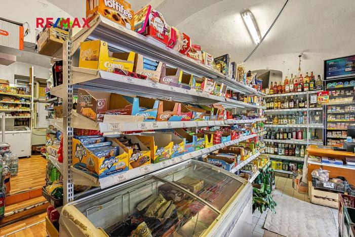 Prodej obchodního prostoru, Kostelec nad Černými lesy, Pražská, 250 m2