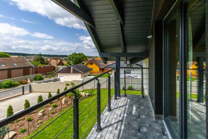 Prodej rodinného domu, Babice, Starobabická, 200 m2