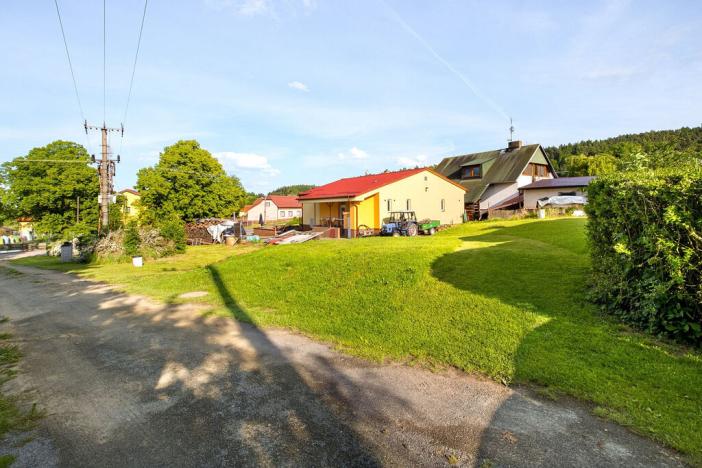 Prodej pozemku, Javorník, 595 m2