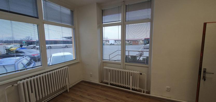 Pronájem kanceláře, Židlochovice, Nádražní