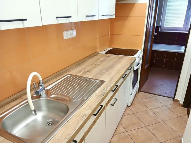 Prodej bytu 2+1, Trutnov, Královecká, 55 m2