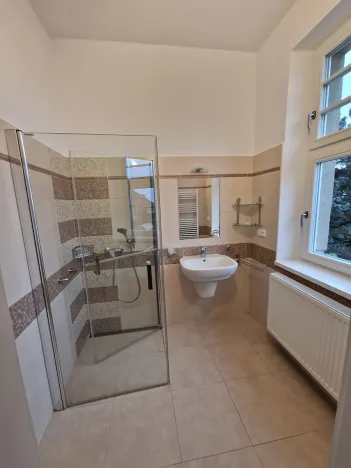 Pronájem bytu 4+kk, Turnov, Nádražní, 107 m2