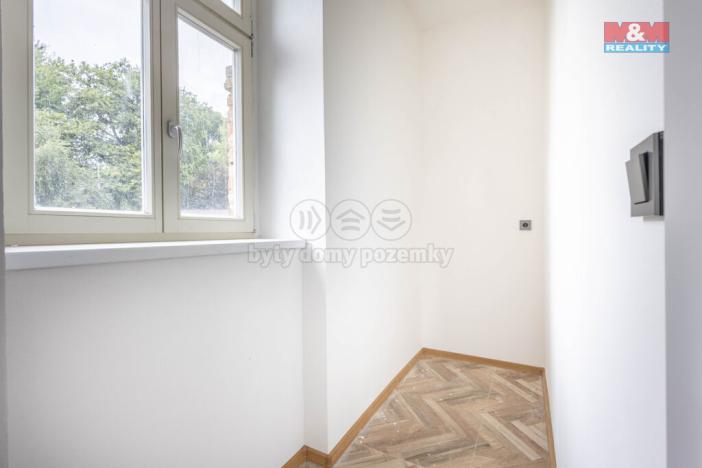 Pronájem bytu 4+1, Zákupy, Borská, 120 m2