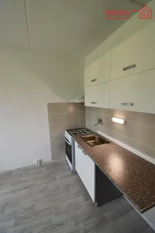 Pronájem bytu 1+1, Jirkov, Hornická, 36 m2