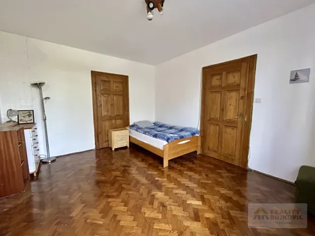 Prodej vily, Broumov, třída Masarykova, 360 m2