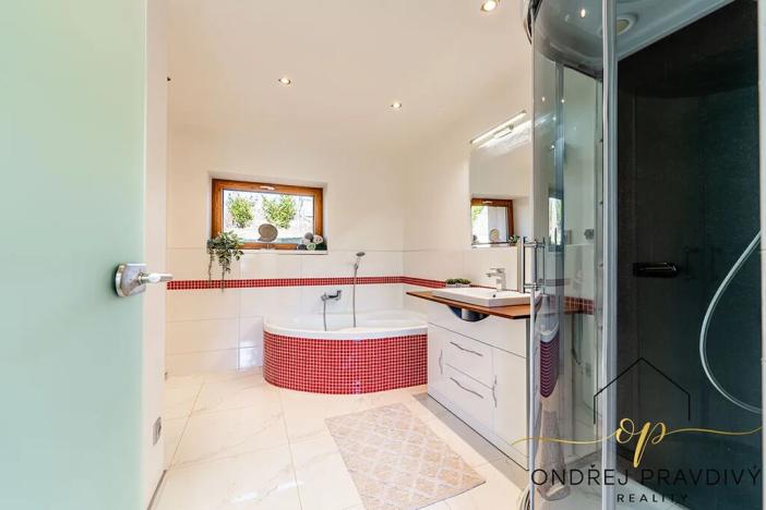 Prodej rodinného domu, Svinaře, Hlavní, 85 m2