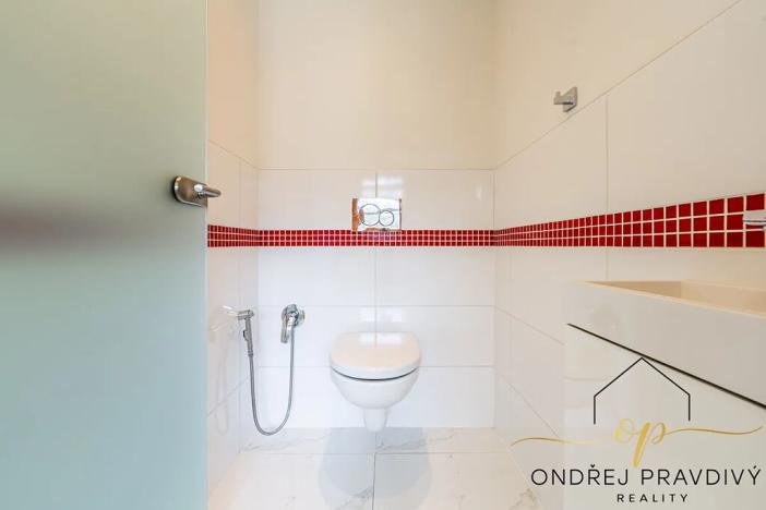 Prodej rodinného domu, Svinaře, Hlavní, 85 m2