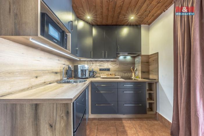 Prodej rodinného domu, Nová Paka - Štikov, 220 m2