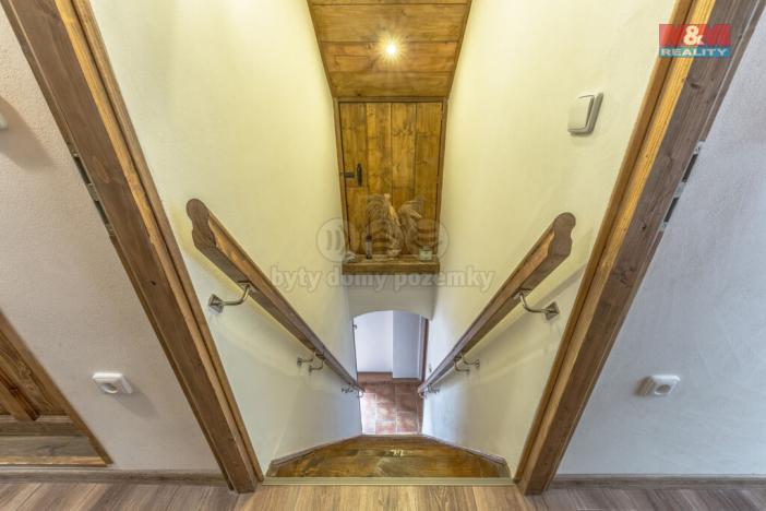 Prodej rodinného domu, Nová Paka - Štikov, 220 m2