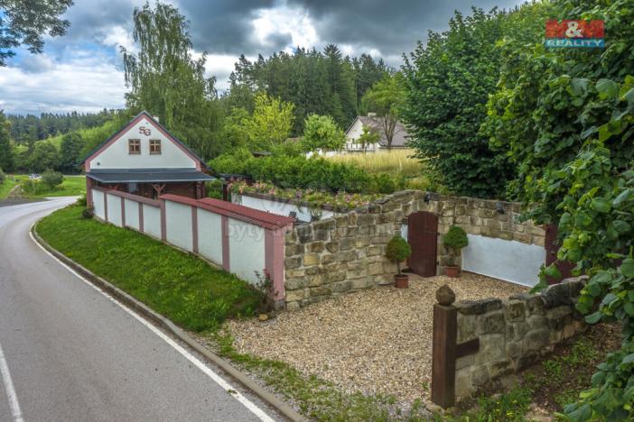 Prodej rodinného domu, Nová Paka - Štikov, 220 m2