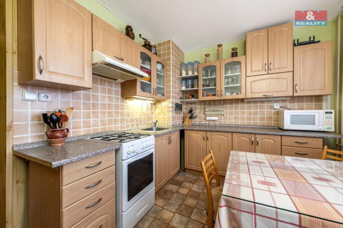 Pronájem bytu 2+1, Chomutov, Holešická, 62 m2