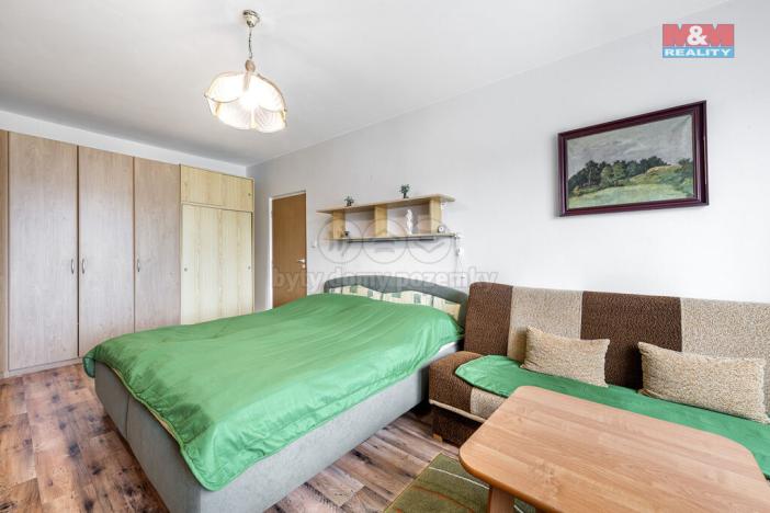 Pronájem bytu 2+1, Chomutov, Holešická, 62 m2