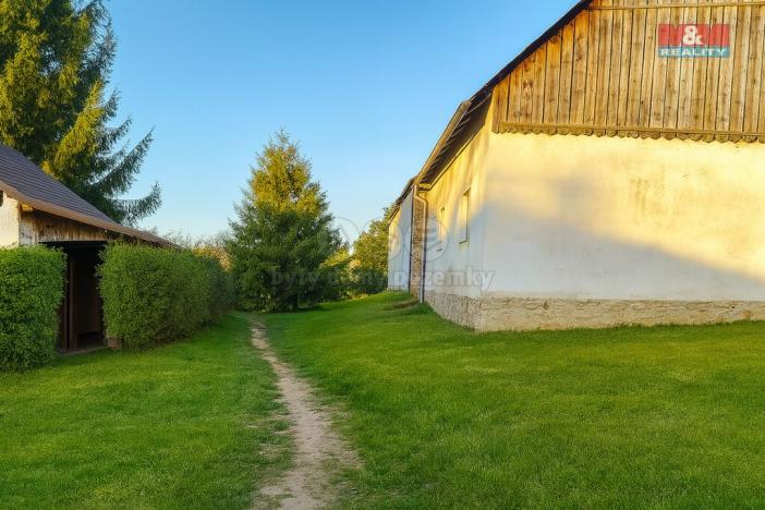 Prodej pozemku pro bydlení, Svijanský Újezd - Močítka, 33850 m2