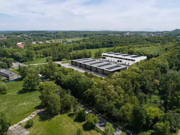 Pronájem skladu, Ostrava, Kotalova, 3824 m2