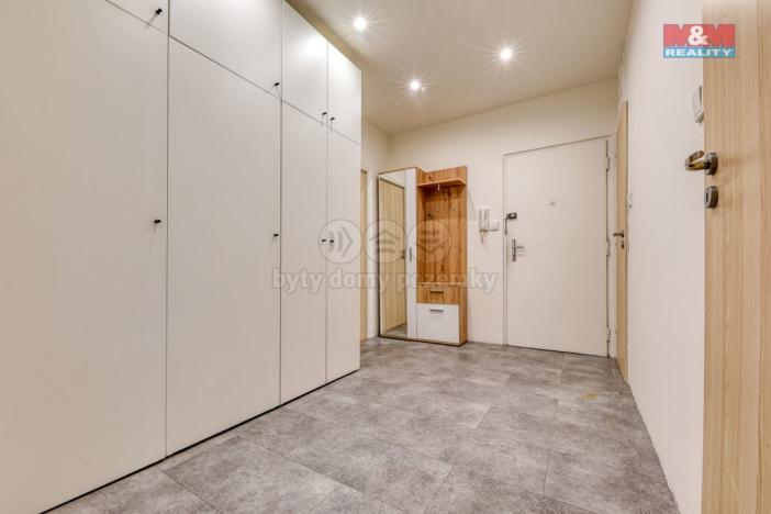 Prodej komerční nemovitosti, Plzeň, Masarykova, 65 m2