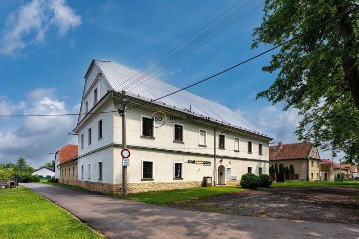 Prodej výrobních prostor, Hrušová, 1100 m2