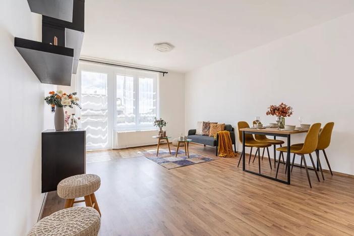 Pronájem bytu 3+kk, Praha - Čakovice, Theinova, 83 m2