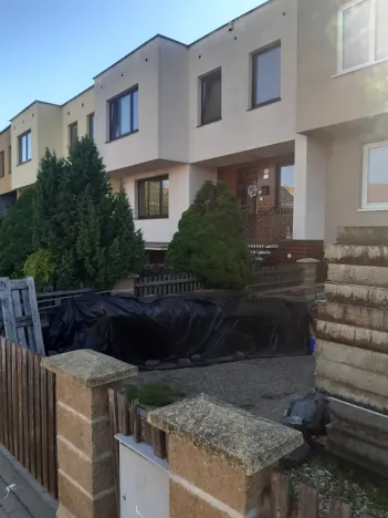 Prodej rodinného domu, Moravany, 290 m2