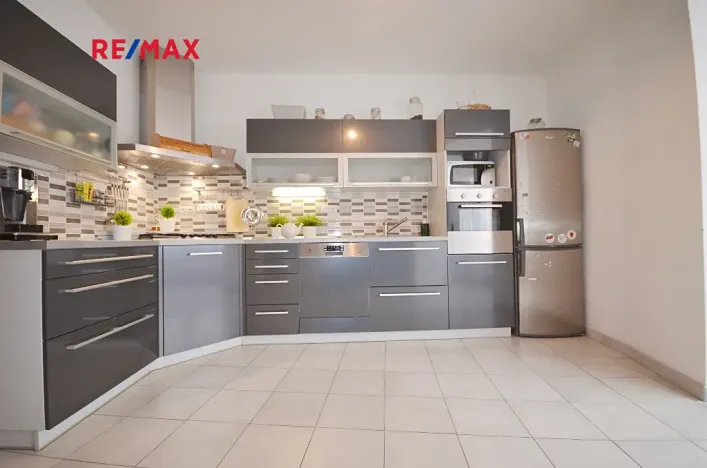 Prodej činžovního domu, Slaný, Vinařického, 200 m2