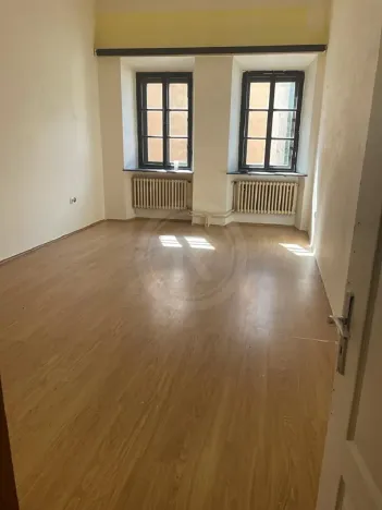 Pronájem bytu 3+1, České Budějovice, Hroznová, 85 m2