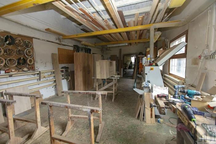 Prodej výrobních prostor, Lahošť, Švermova, 255 m2