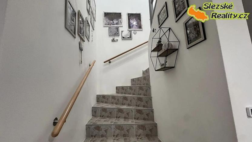 Prodej rodinného domu, Vitiněves, 290 m2