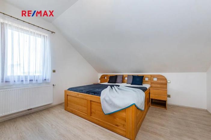 Prodej rodinného domu, Hostivice, Liliová, 392 m2