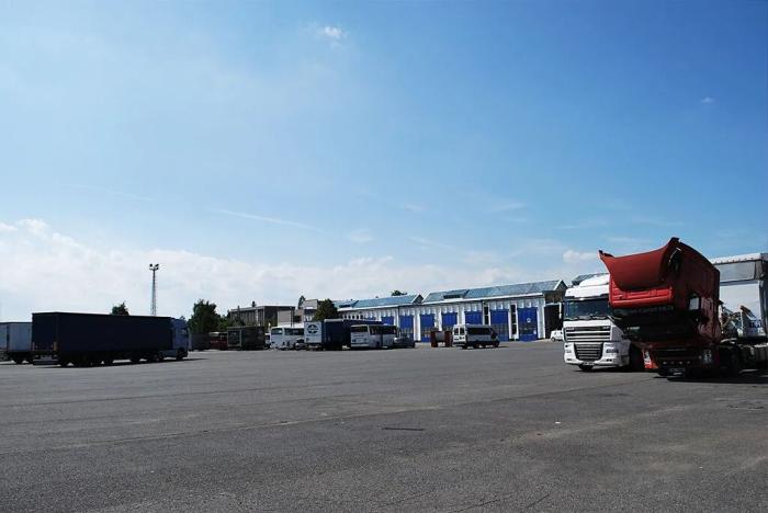 Pronájem skladu, Šumperk, Žerotínova, 4000 m2