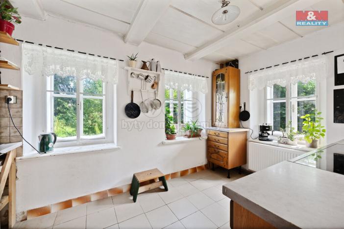 Prodej rodinného domu, Staré Křečany, 230 m2