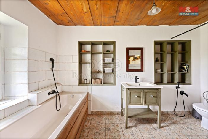 Prodej rodinného domu, Staré Křečany, 230 m2