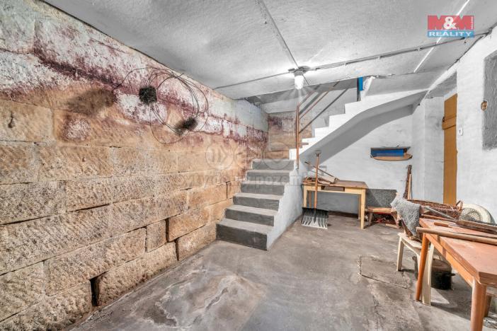 Prodej chalupy, Police nad Metují - Hlavňov, 160 m2