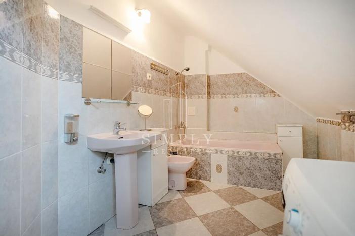 Prodej činžovního domu, Říčany, Legií, 500 m2