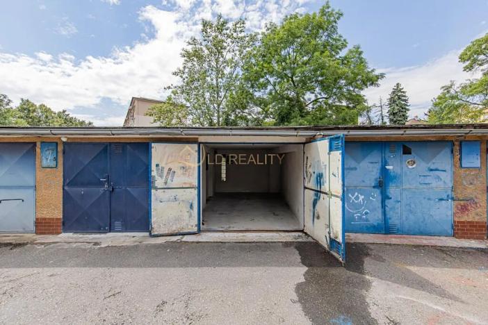 Pronájem garáže, Olomouc, Wolkerova, 15 m2