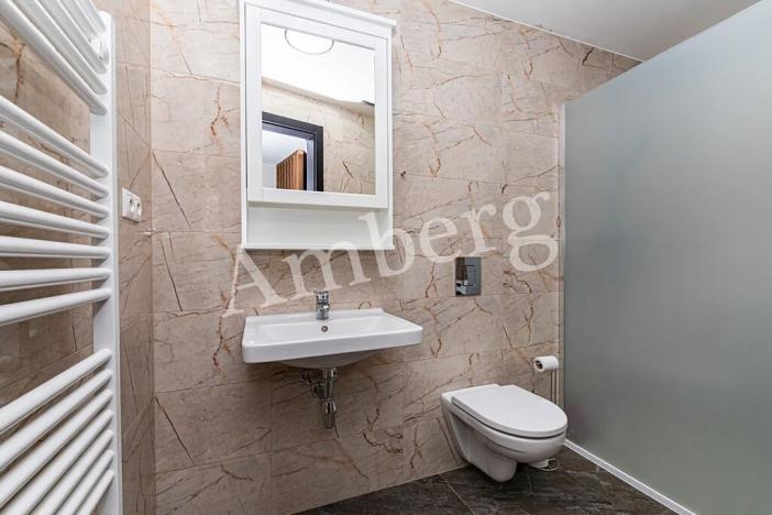 Prodej obchodního prostoru, Praha - Karlín, Karolinská, 59 m2