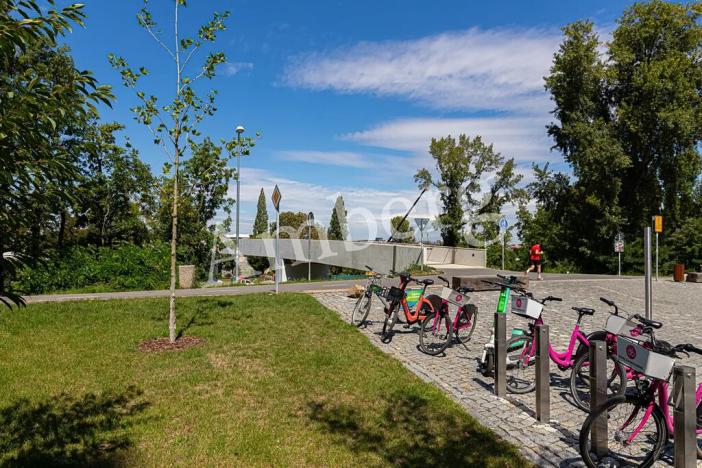 Prodej obchodního prostoru, Praha - Karlín, Karolinská, 59 m2