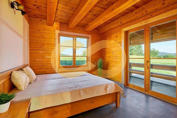 Prodej rodinného domu, Nové Hrady, Vilová čtvrť, 216 m2